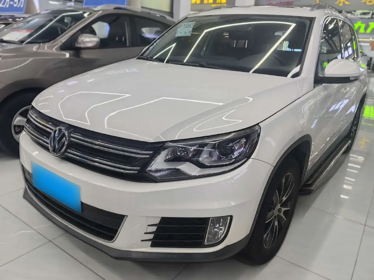 2015 Volkswagen Tiguan 1.8T 160HP L4 6AT
