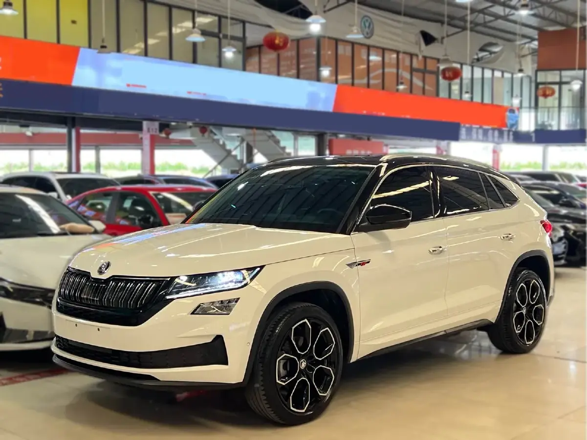 2022 Skoda Kodiak GT 2.0T 220HP L4 7DCT