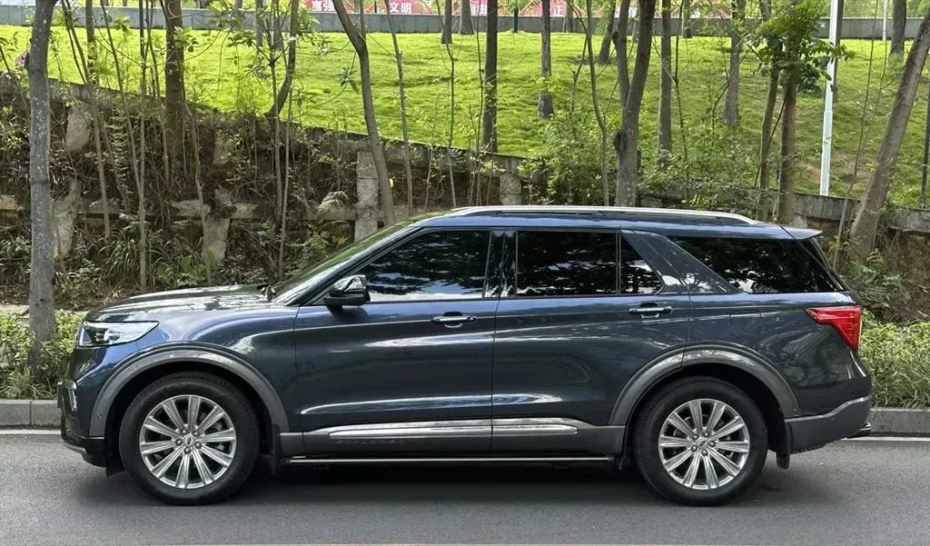 2020 Ford Explorer 2.3T 276HP L4 10AT,autocango,china used car exporter,china ev exporter,chinese used car exporter,chinese used ev exporter