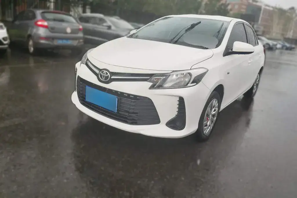 2017 Toyota Vios FS 1.5L 107HP L4 CVT