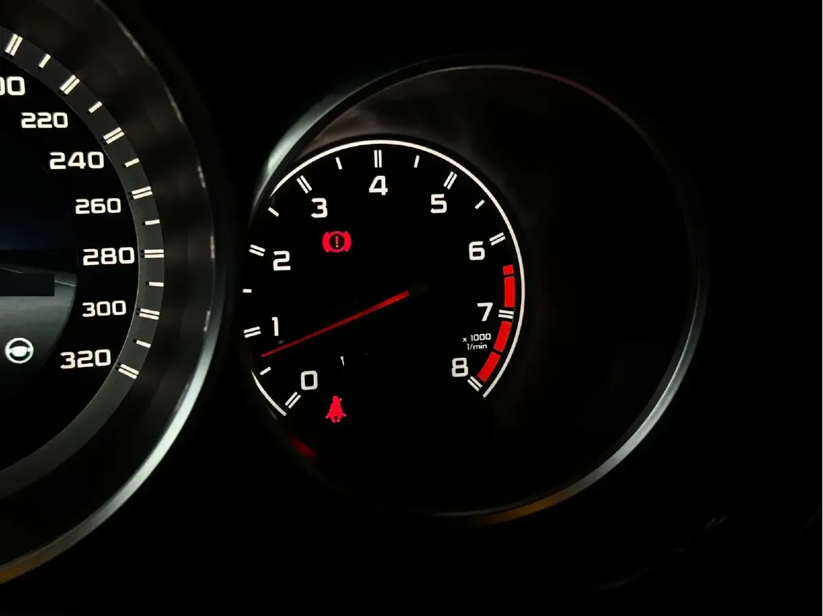 2015 Mercedes-Benz CLS AMG 5.5T 557HP V8 7AT,autocango,china used car exporter,china ev exporter,chinese used car exporter,chinese used ev exporter