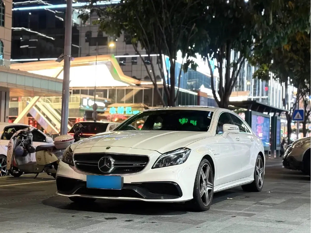 2015 Mercedes-Benz CLS AMG 5.5T 557HP V8 7AT