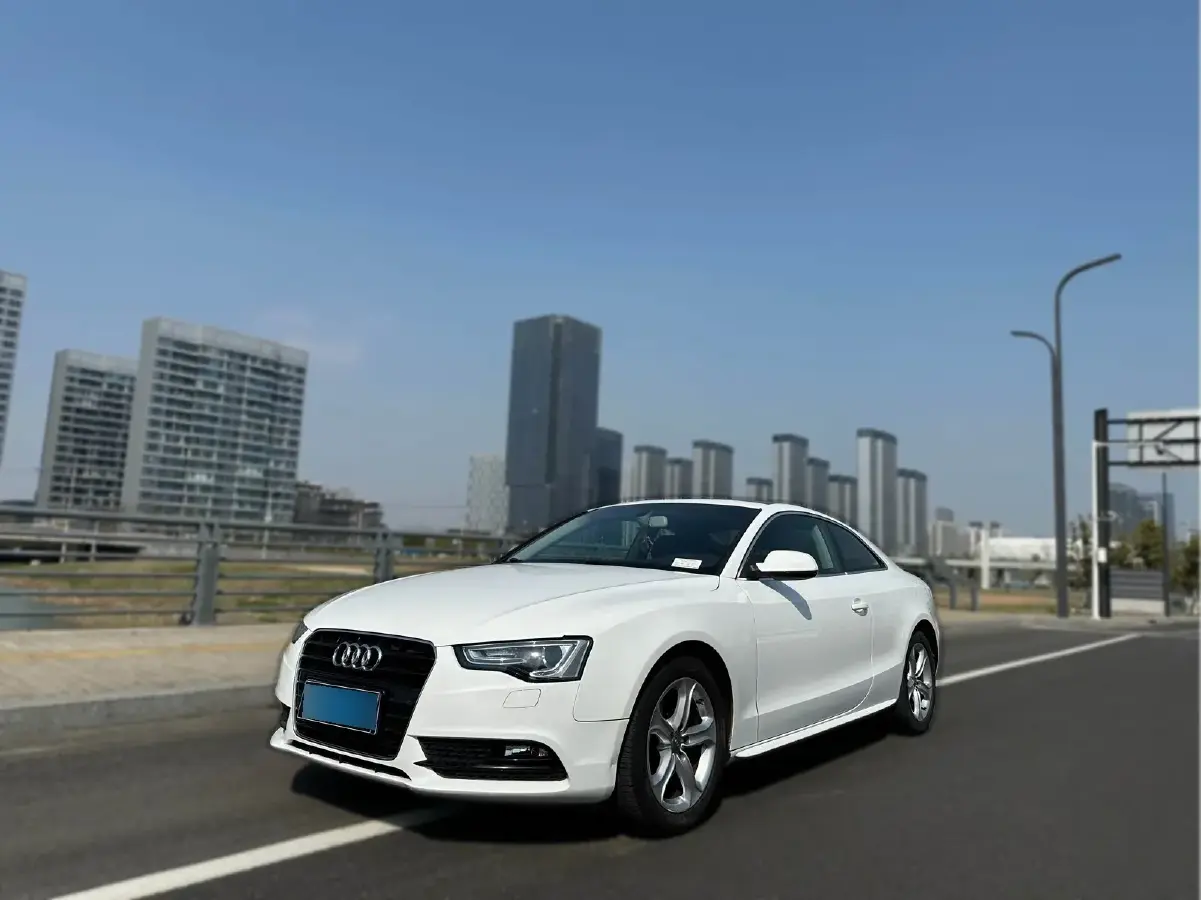 2014 Audi A5 2.0T 224HP L4 CVT