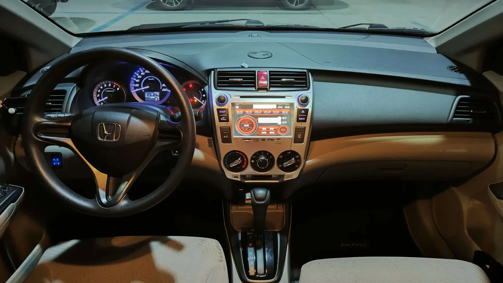 2012 Honda City Classic 1.5L 120HP L4 5AT,autocango,china used car exporter,china ev exporter,chinese used car exporter,chinese used ev exporter