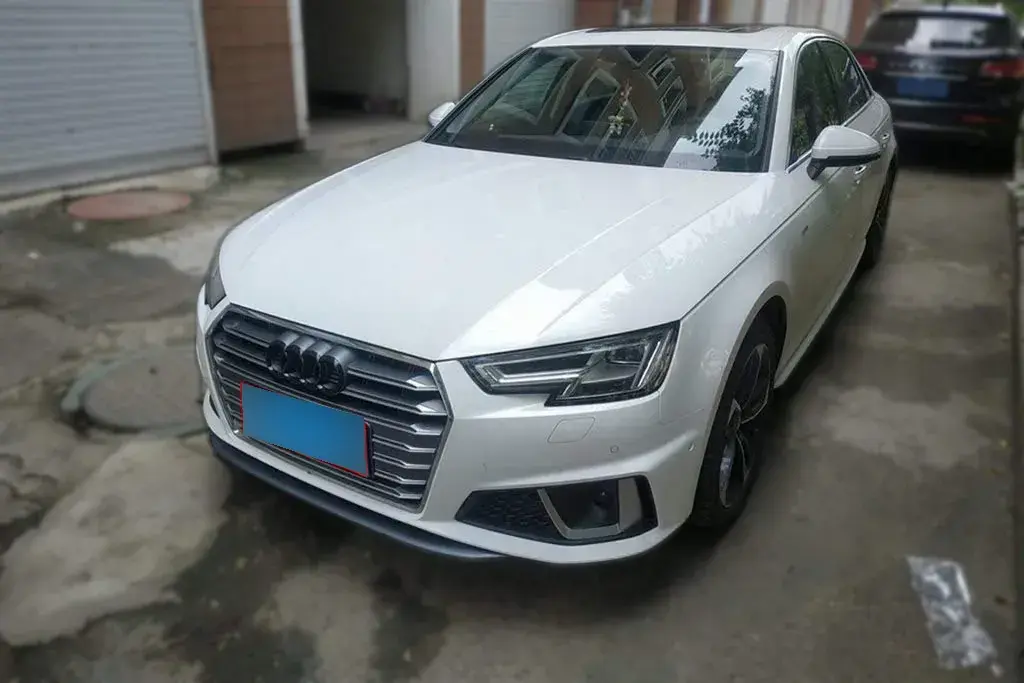 2019 Audi A4L 2.0T 190HP L4 7DCT
