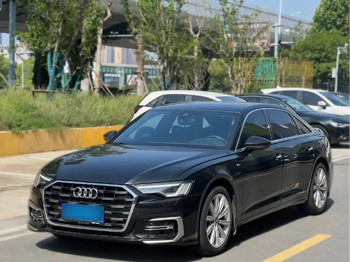 2023 Audi A6L 2.0T 245HP L4 7DCT