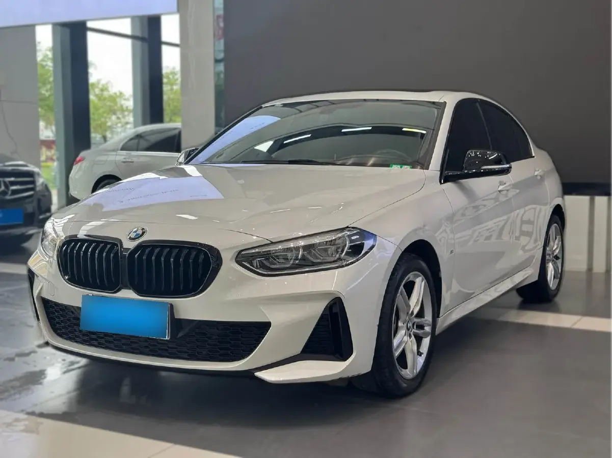 2021 BMW 1 Series 1.5T 140HP L3 7DCT