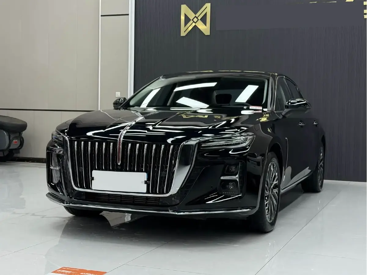 2024 HongQi H5 2.0T 224HP L4 8AT