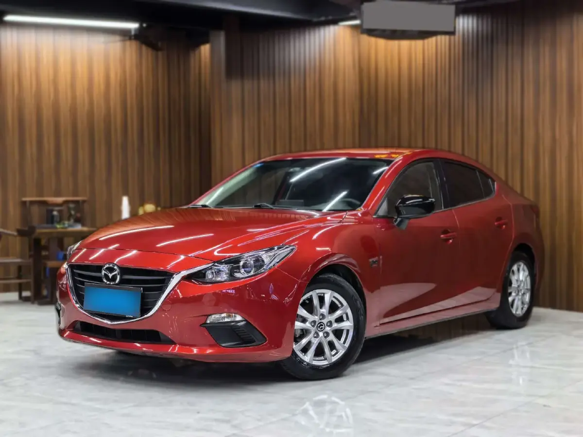 2014 Mazda 3 Axela 1.5L 117HP L4 6AT