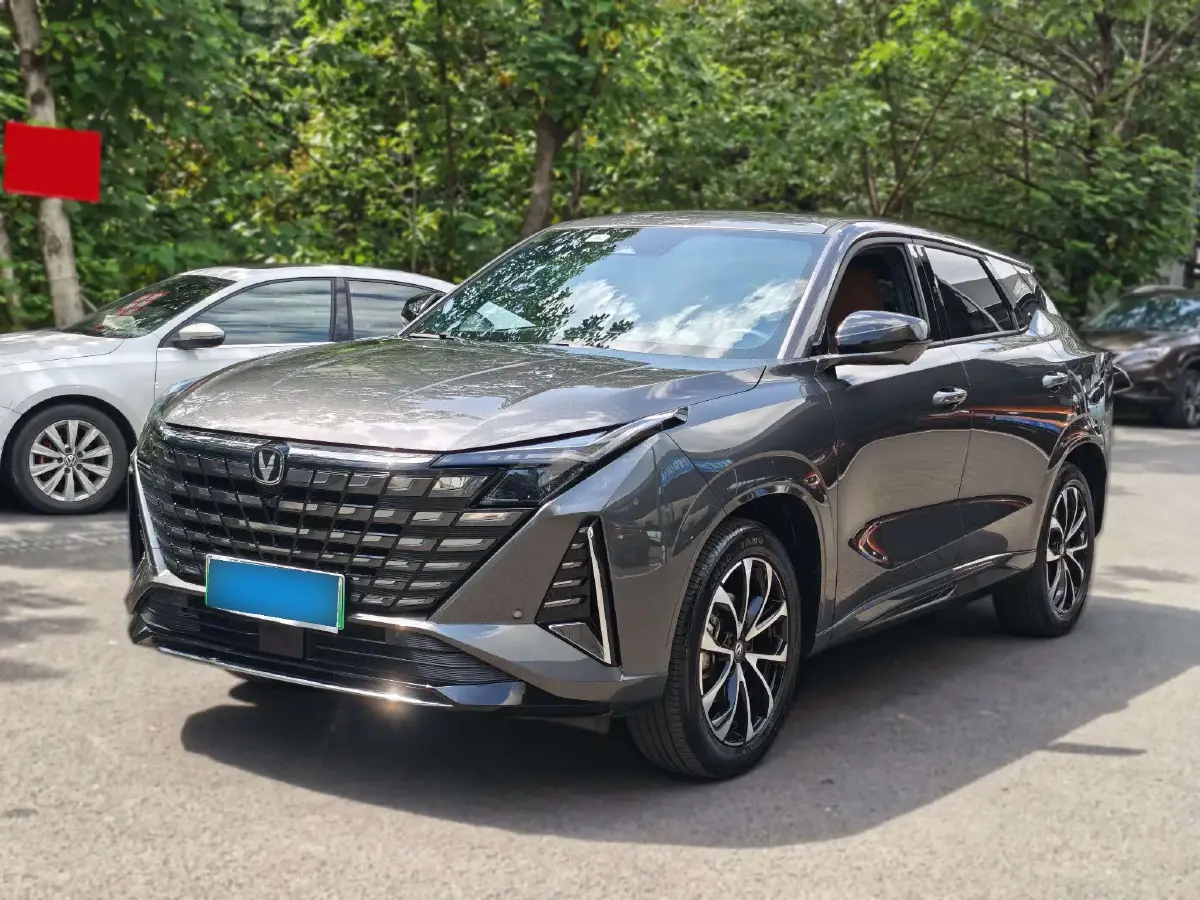 2024 ChangAn UNI-Z 1.5L 98HP L4 E-CVT PHEV 18.4KWH