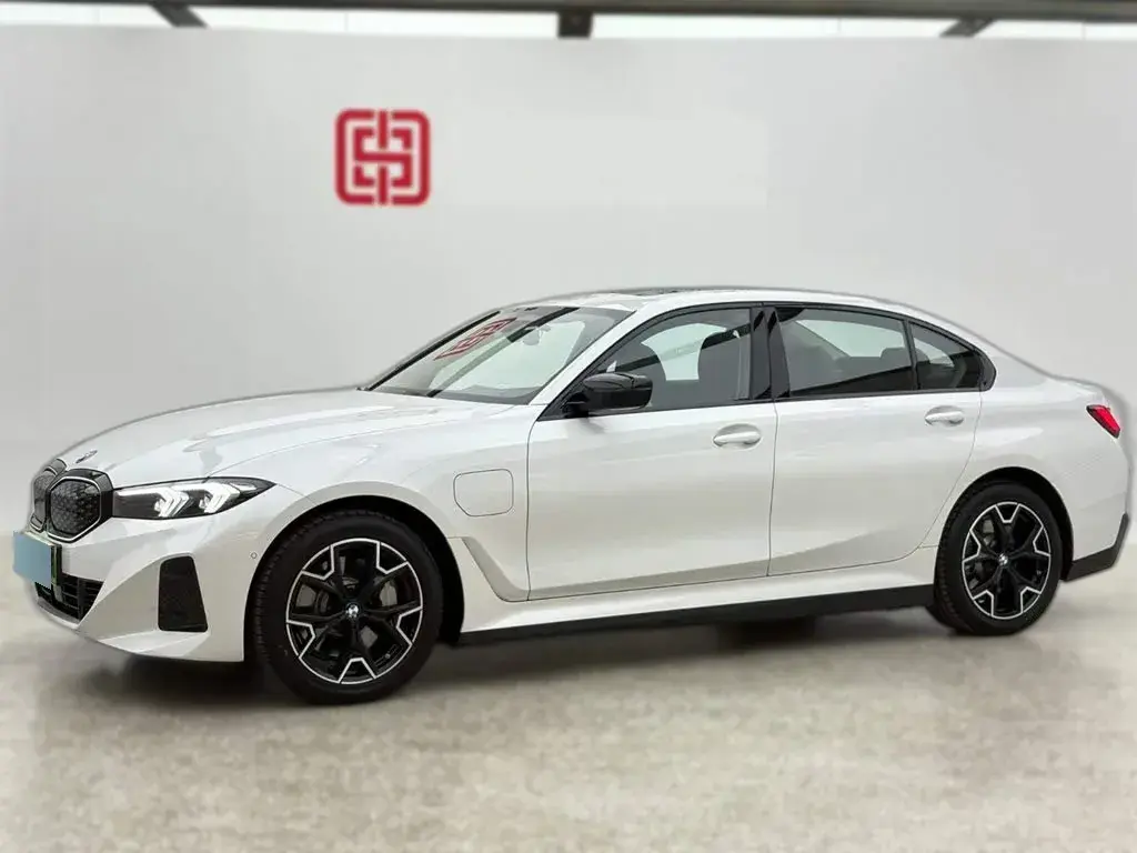 2025 BMW i3 BEV 79.05KWH