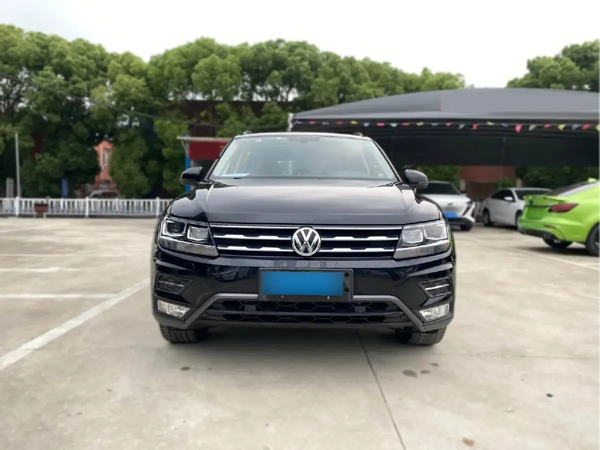 2019 Volkswagen Tiguan L 2.0T 186HP L4 7DCT