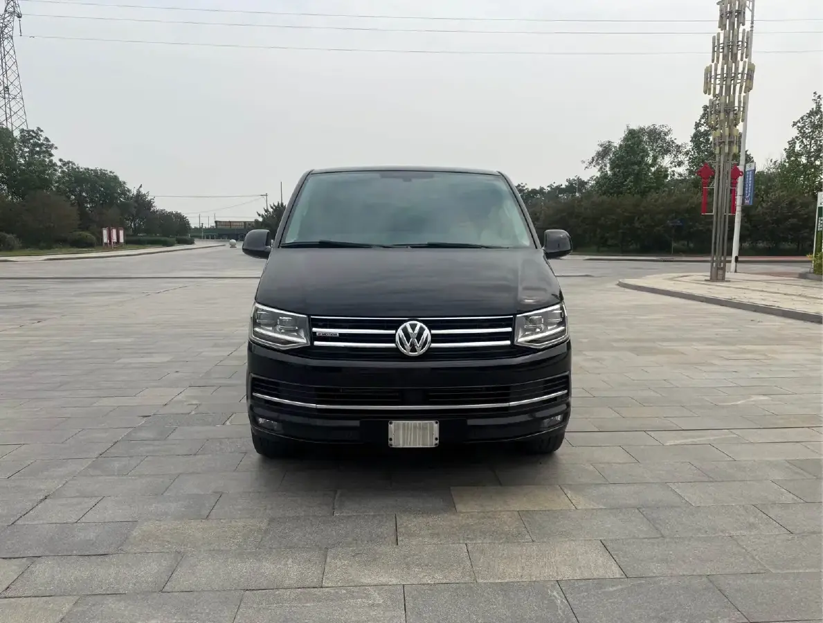 2018 Volkswagen Multivan 2.0T 204HP L4 7DCT