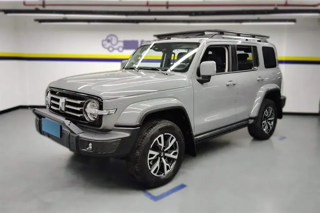 2023 Tank 300 2.0T 227HP L4 8AT