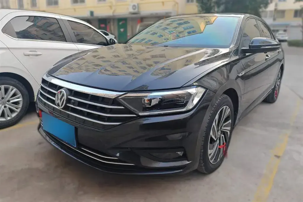 2021 Volkswagen Sagitar 1.4T 150HP L4 7DCT