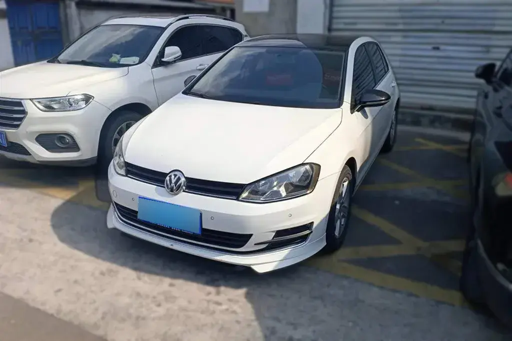 2017 Volkswagen Golf 1.4T 131HP L4 7DCT