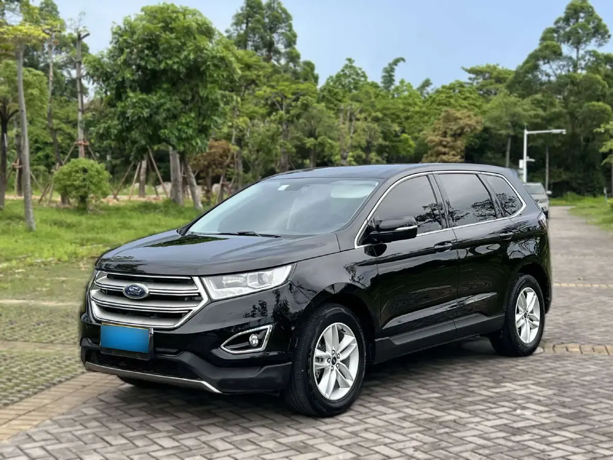 2018 Ford Edge 2.0T 245HP L4 6AT