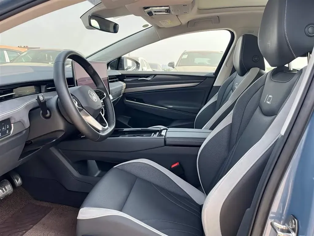 2024 Volkswagen ID.7 Vizzion BEV 84.8KWH,autocango,china used car exporter,china ev exporter,chinese used car exporter,chinese used ev exporter