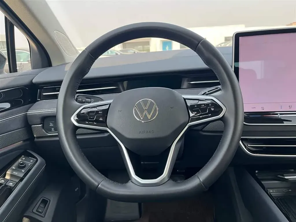 2024 Volkswagen ID.7 Vizzion BEV 84.8KWH,autocango,china used car exporter,china ev exporter,chinese used car exporter,chinese used ev exporter