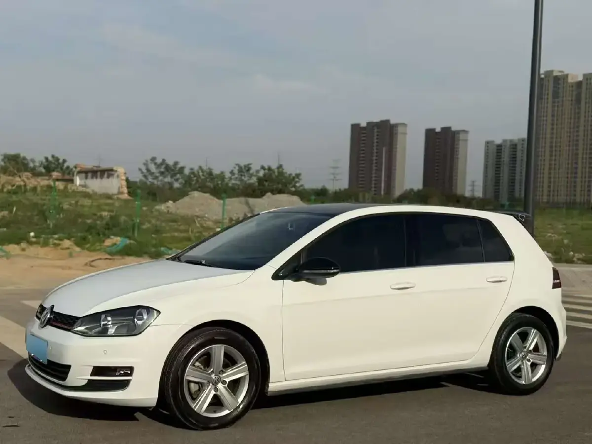 2016 Volkswagen Golf 1.4T 131HP L4 7DCT