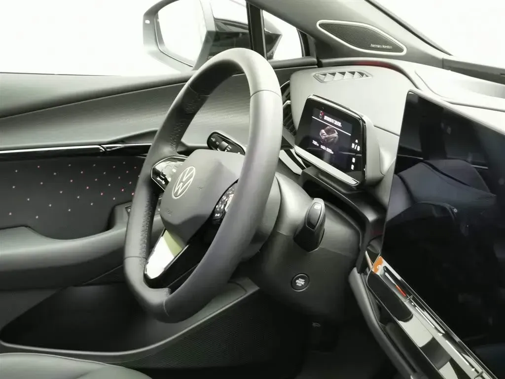 2024 Volkswagen ID.UNYX 06 BEV 82.4KWH,autocango,china used car exporter,china ev exporter,chinese used car exporter,chinese used ev exporter