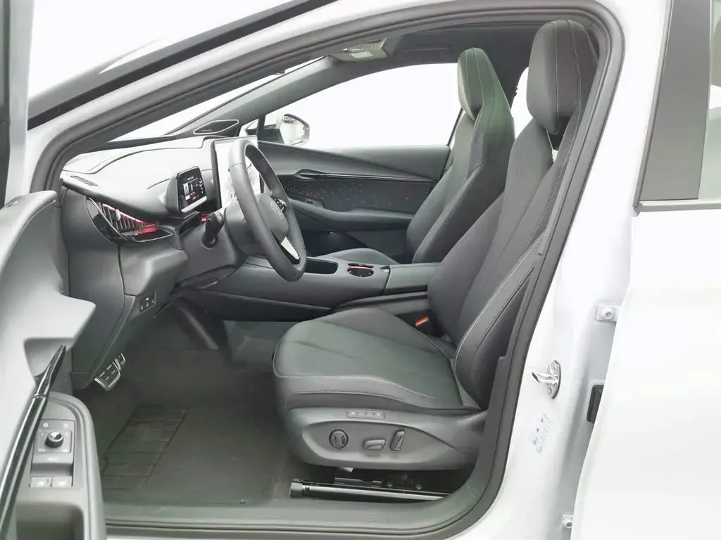 2024 Volkswagen ID.UNYX 06 BEV 82.4KWH,autocango,china used car exporter,china ev exporter,chinese used car exporter,chinese used ev exporter