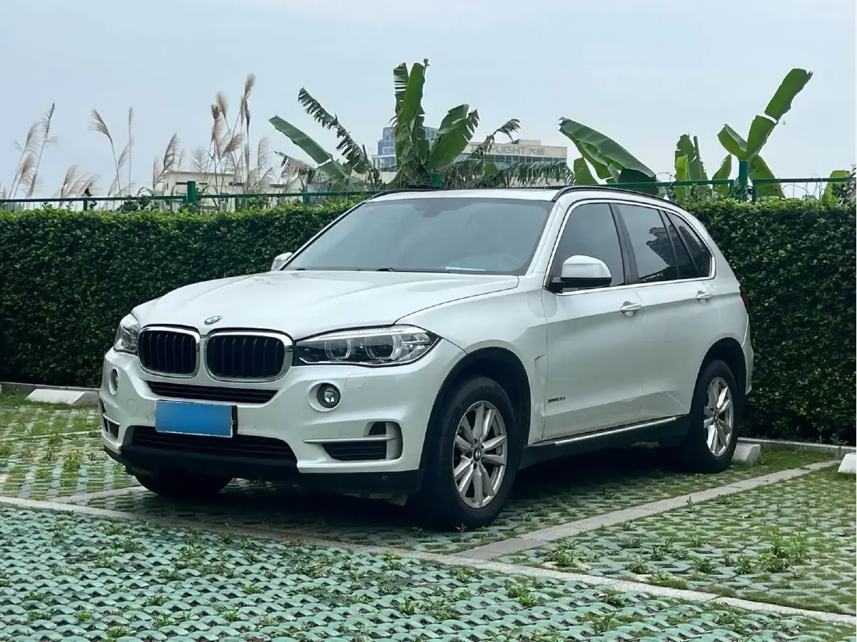 2015 BMW X5 2.0T 245HP L4 8AT