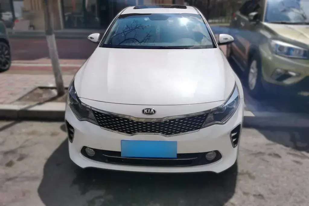 2016 Kia K5 1.6T 180HP L4 7DCT