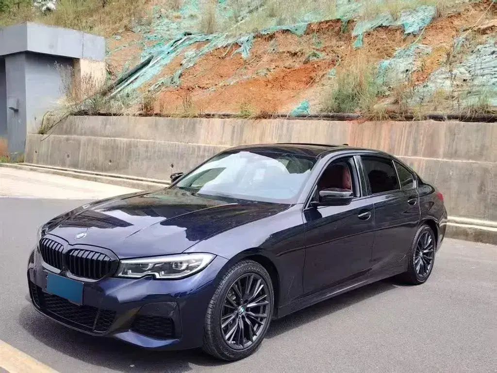 2021 BMW 3 Series 2.0T 184HP L4 8AT