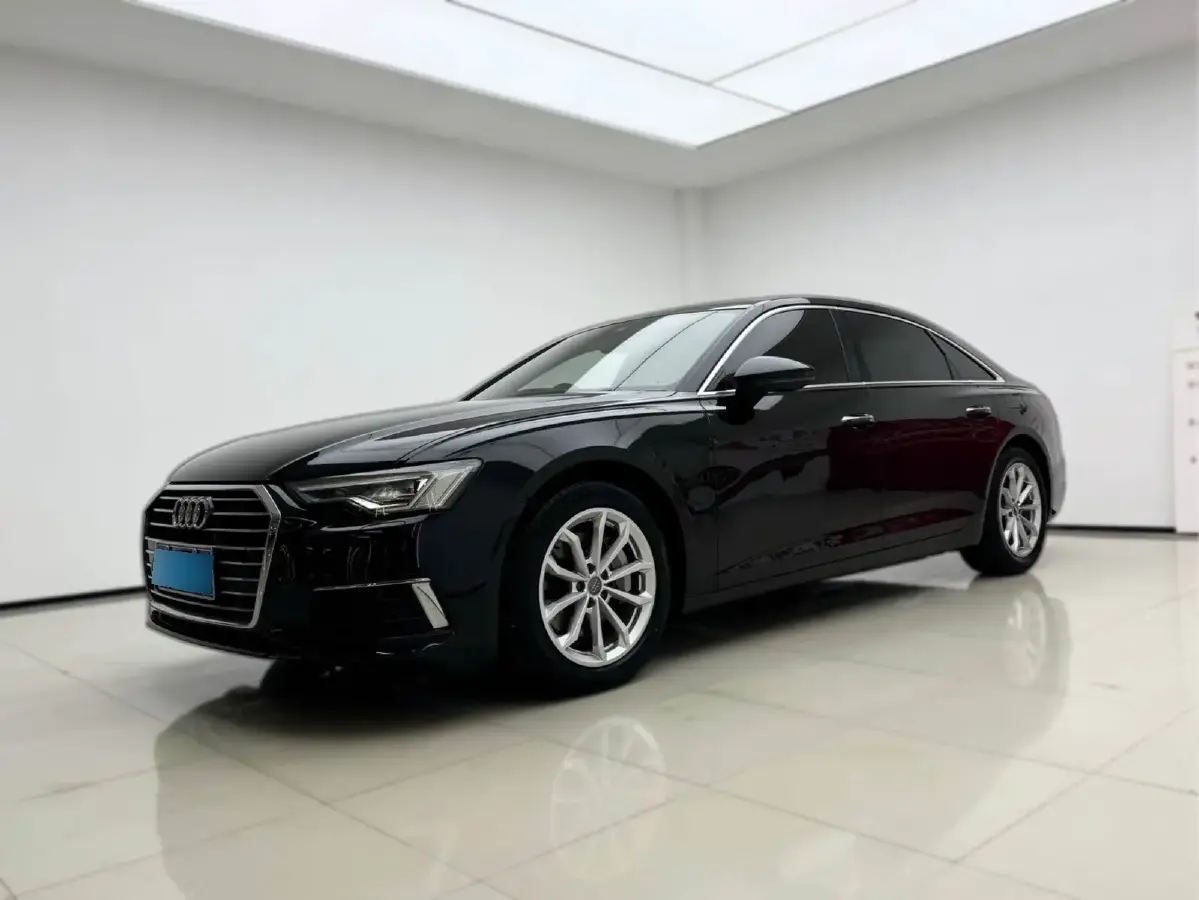 2020 Audi A6L 2.0T 190HP L4 7DCT