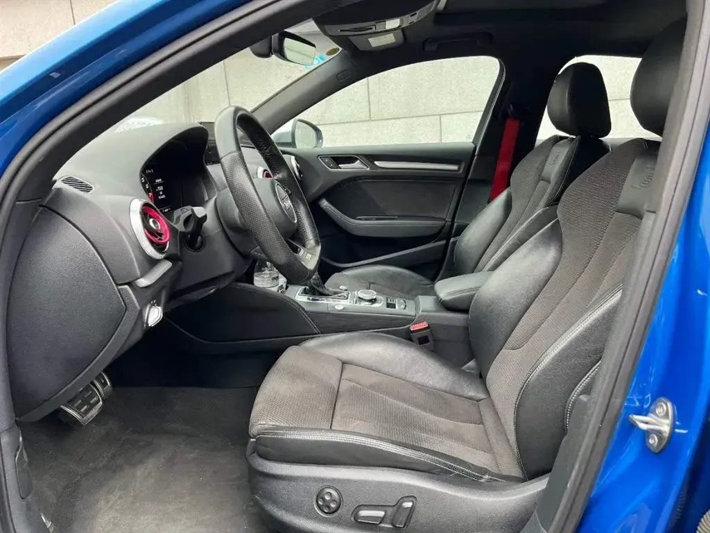 2017 Audi S3 2.0T 290HP L4 7DCT,autocango,china used car exporter,china ev exporter,chinese used car exporter,chinese used ev exporter