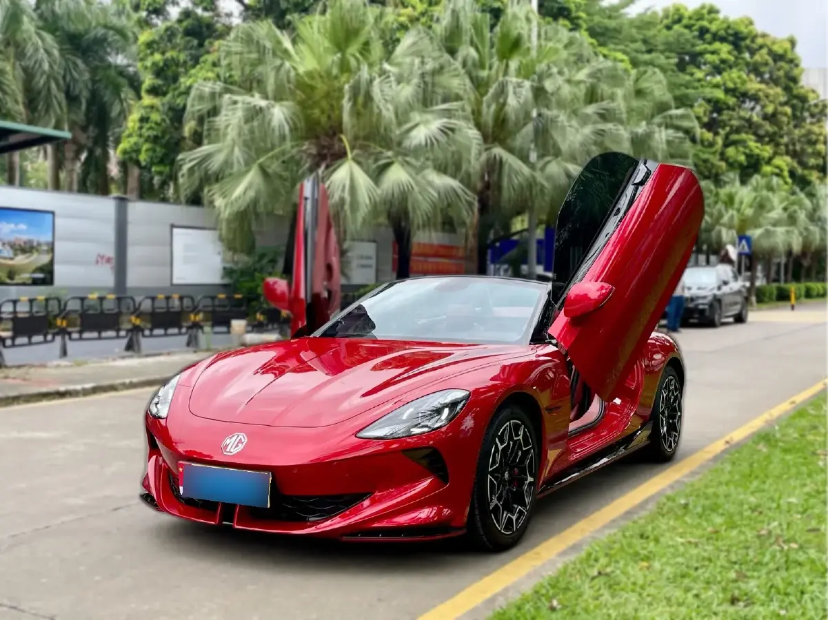 2024 MG Cyberster BEV 64KWH