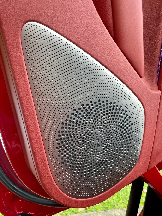 2024 MG Cyberster BEV 64KWH,autocango,china used car exporter,china ev exporter,chinese used car exporter,chinese used ev exporter