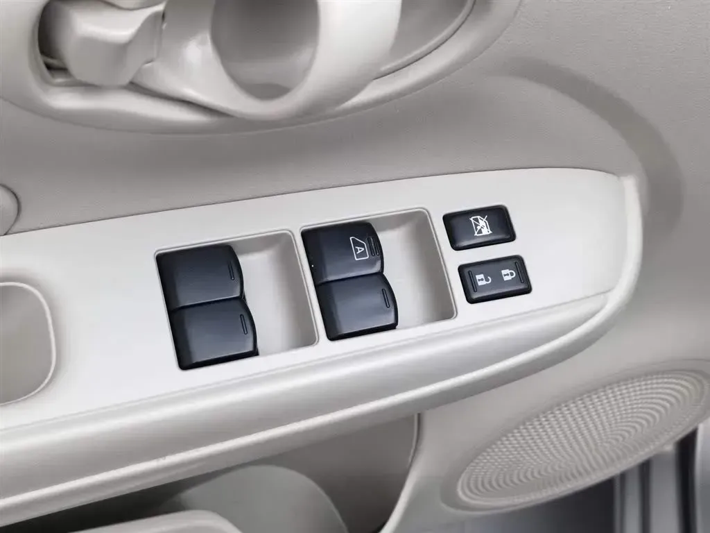 2011 Nissan Sunny 1.5L 112HP L4 CVT,autocango,china used car exporter,china ev exporter,chinese used car exporter,chinese used ev exporter