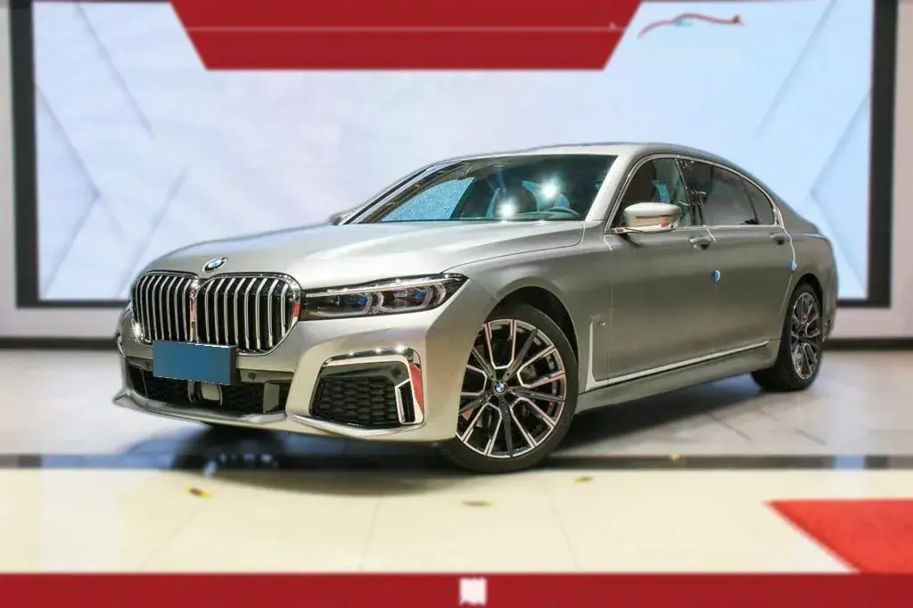2021 BMW 7 Series 3.0T 340HP L6 8AT