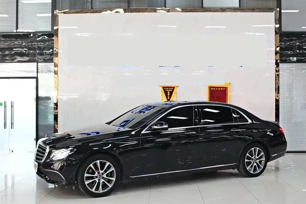 2020 Mercedes-Benz E Class 1.5T 184HP L4 9AT