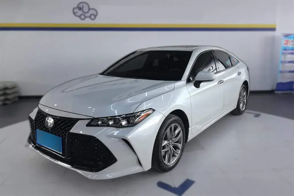 2019 Toyota Avalon 2.0L 178HP L4 CVT
