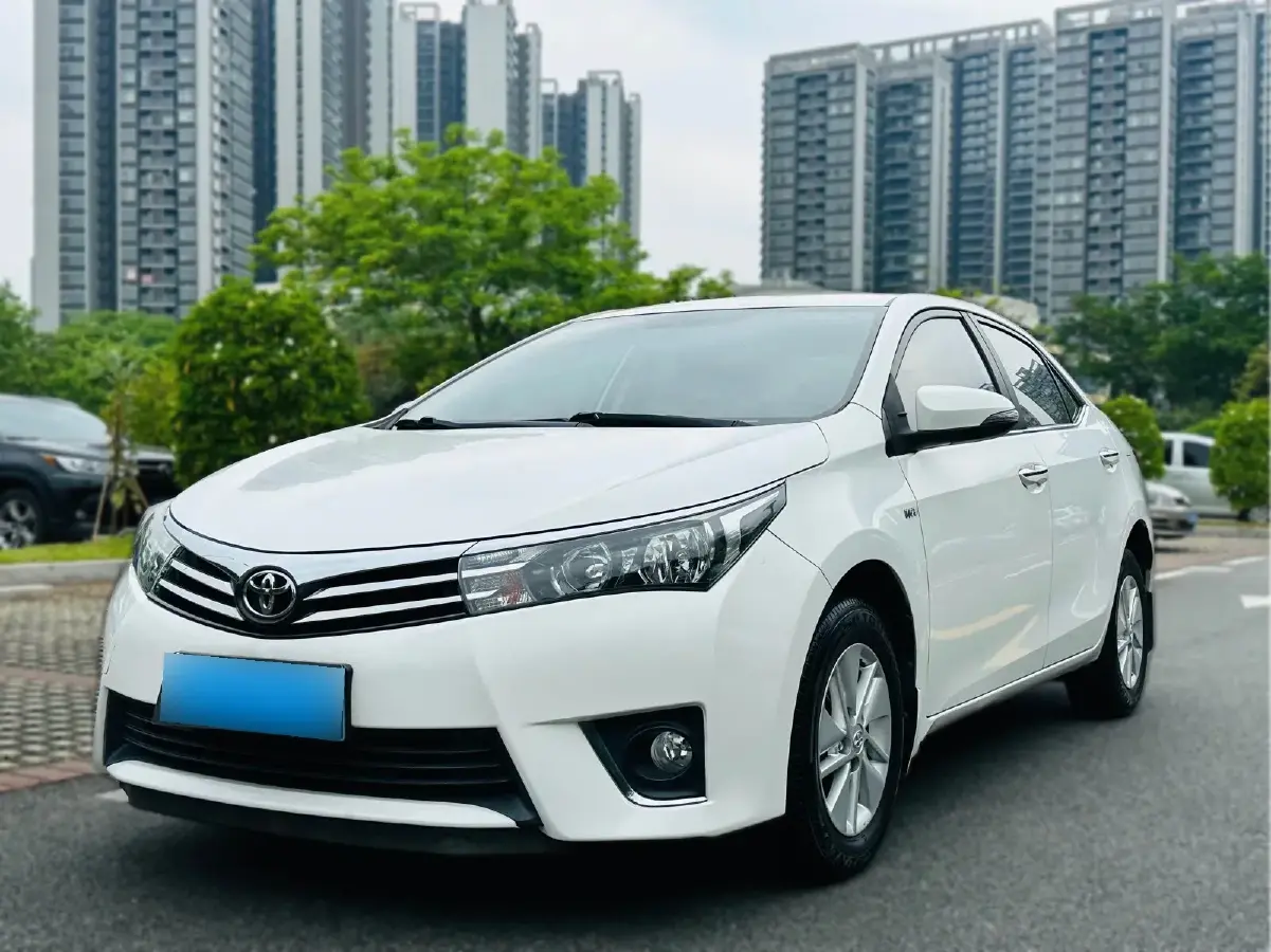 2014 Toyota Corolla 1.6L 122HP L4 CVT