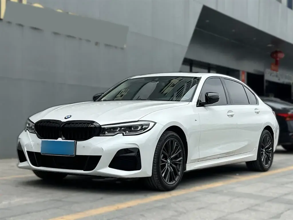 2022 BMW 3 Series 2.0T 258HP L4 8AT