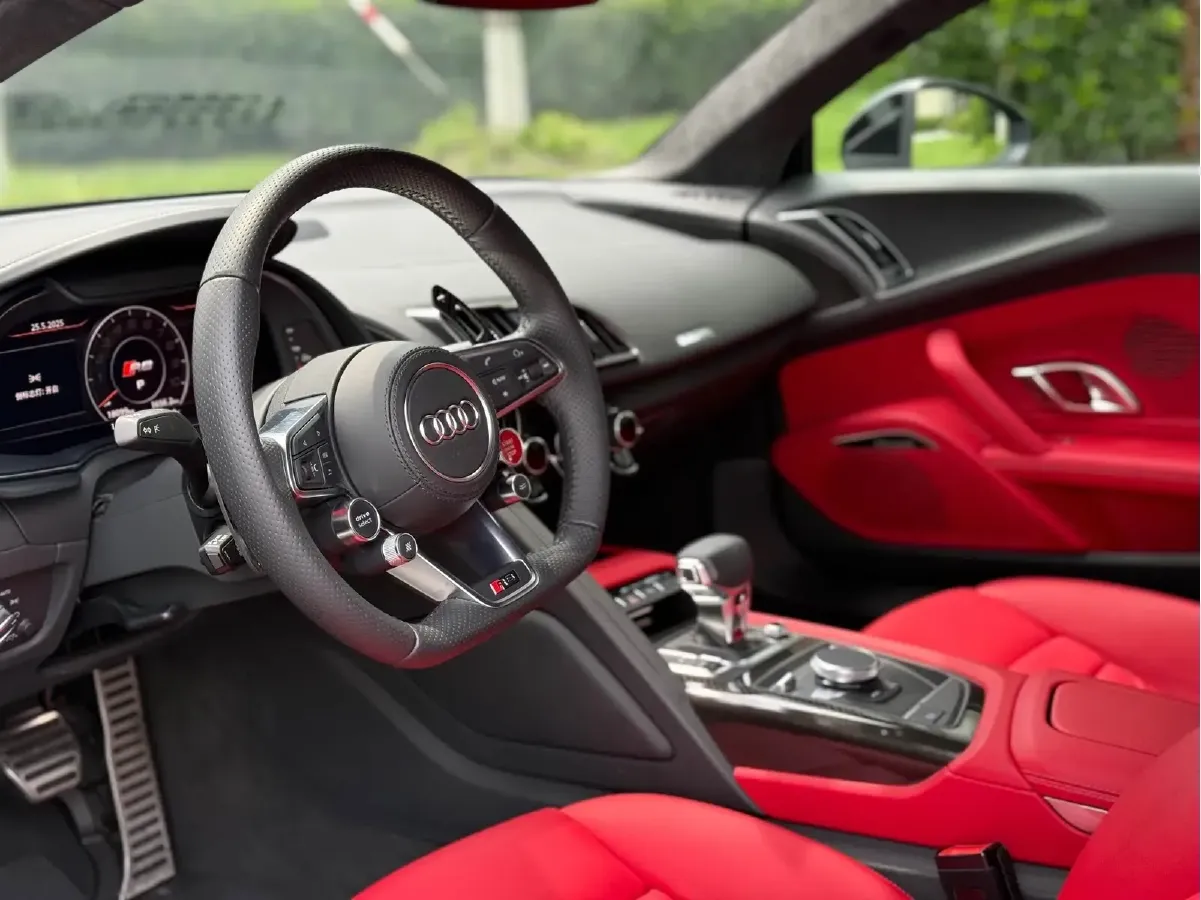 2021 Audi R8 5.2L 620HP V10 7DCT,autocango,china used car exporter,china ev exporter,chinese used car exporter,chinese used ev exporter