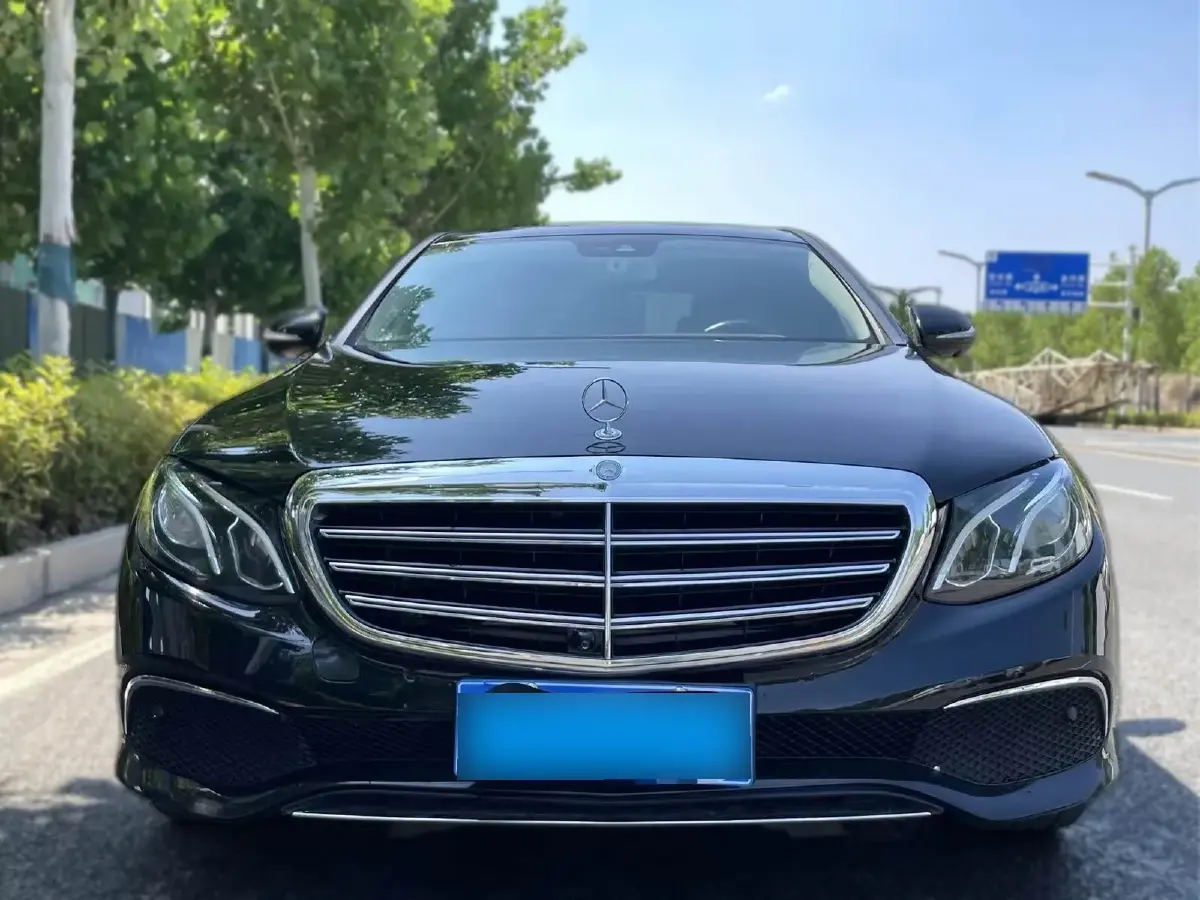 2016 Mercedes-Benz E Class 2.0T 245HP L4 9AT