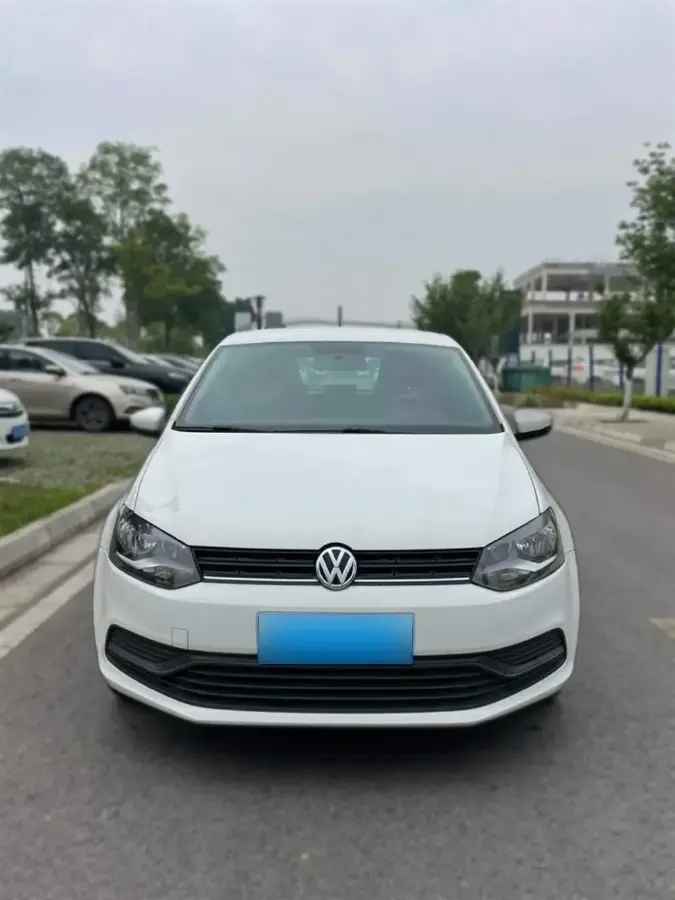 2018 Volkswagen Polo 1.5L 110HP L4 6AT