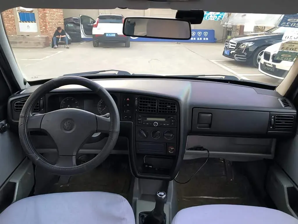 2010 Volkswagen Jetta 1.6L 95HP L4 5MT,autocango,china used car exporter,china ev exporter,chinese used car exporter,chinese used ev exporter