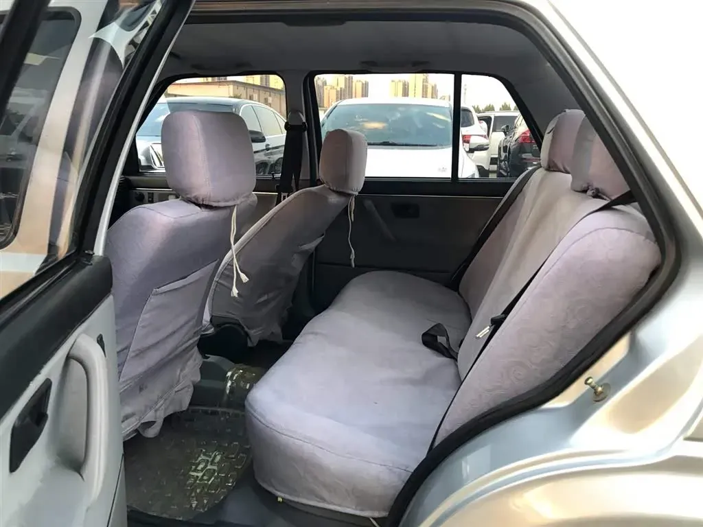 2010 Volkswagen Jetta 1.6L 95HP L4 5MT,autocango,china used car exporter,china ev exporter,chinese used car exporter,chinese used ev exporter