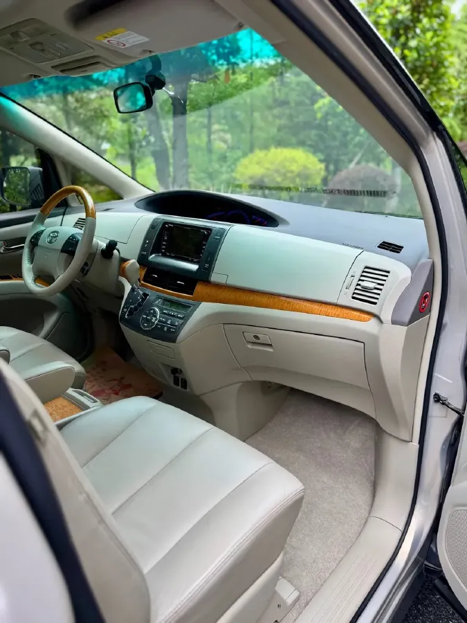 2012 Toyota Previa 3.5L 275HP V6 6AT,autocango,china used car exporter,china ev exporter,chinese used car exporter,chinese used ev exporter