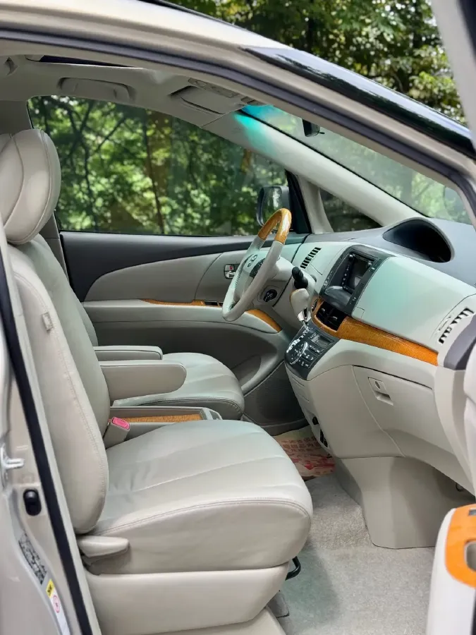 2012 Toyota Previa 3.5L 275HP V6 6AT,autocango,china used car exporter,china ev exporter,chinese used car exporter,chinese used ev exporter