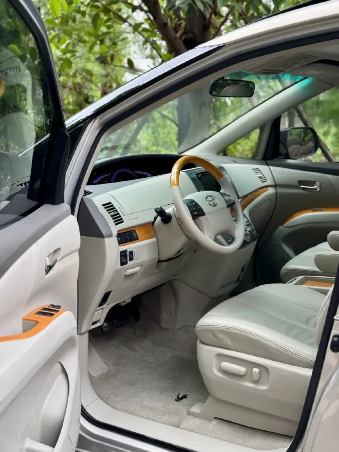 2012 Toyota Previa 3.5L 275HP V6 6AT,autocango,china used car exporter,china ev exporter,chinese used car exporter,chinese used ev exporter