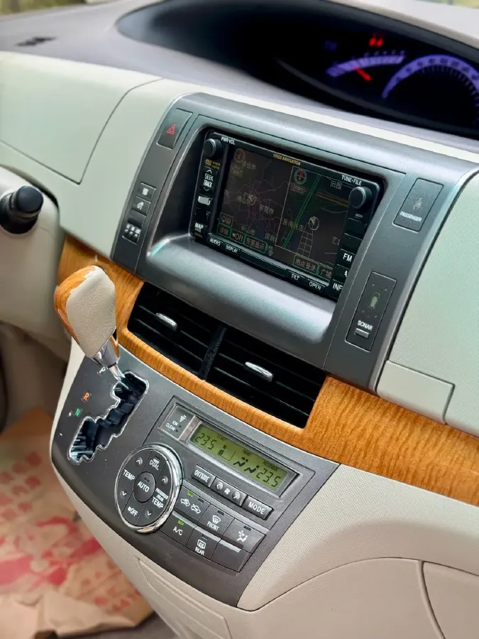 2012 Toyota Previa 3.5L 275HP V6 6AT,autocango,china used car exporter,china ev exporter,chinese used car exporter,chinese used ev exporter