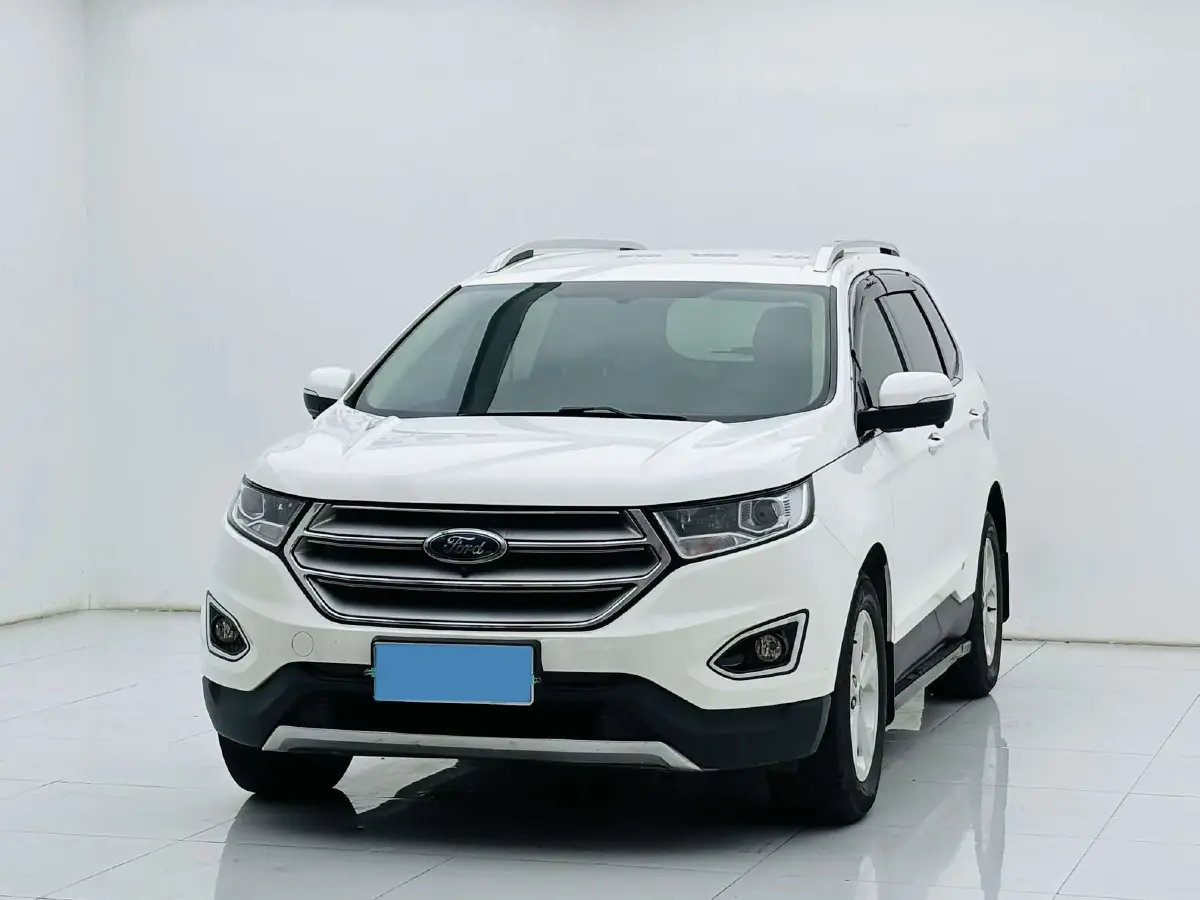 2018 Ford Edge 2.0T 245HP L4 6AT