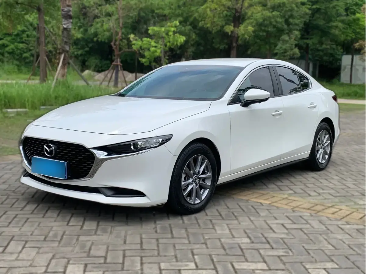 2023 Mazda 3 Axela 2.0L 158HP L4 6AT